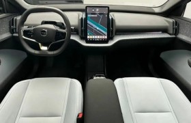 国产沃尔沃EX30实车曝光 定位纯电动小型SUV