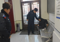 春雷行动：手机故障返家难 巡逻民警助团圆